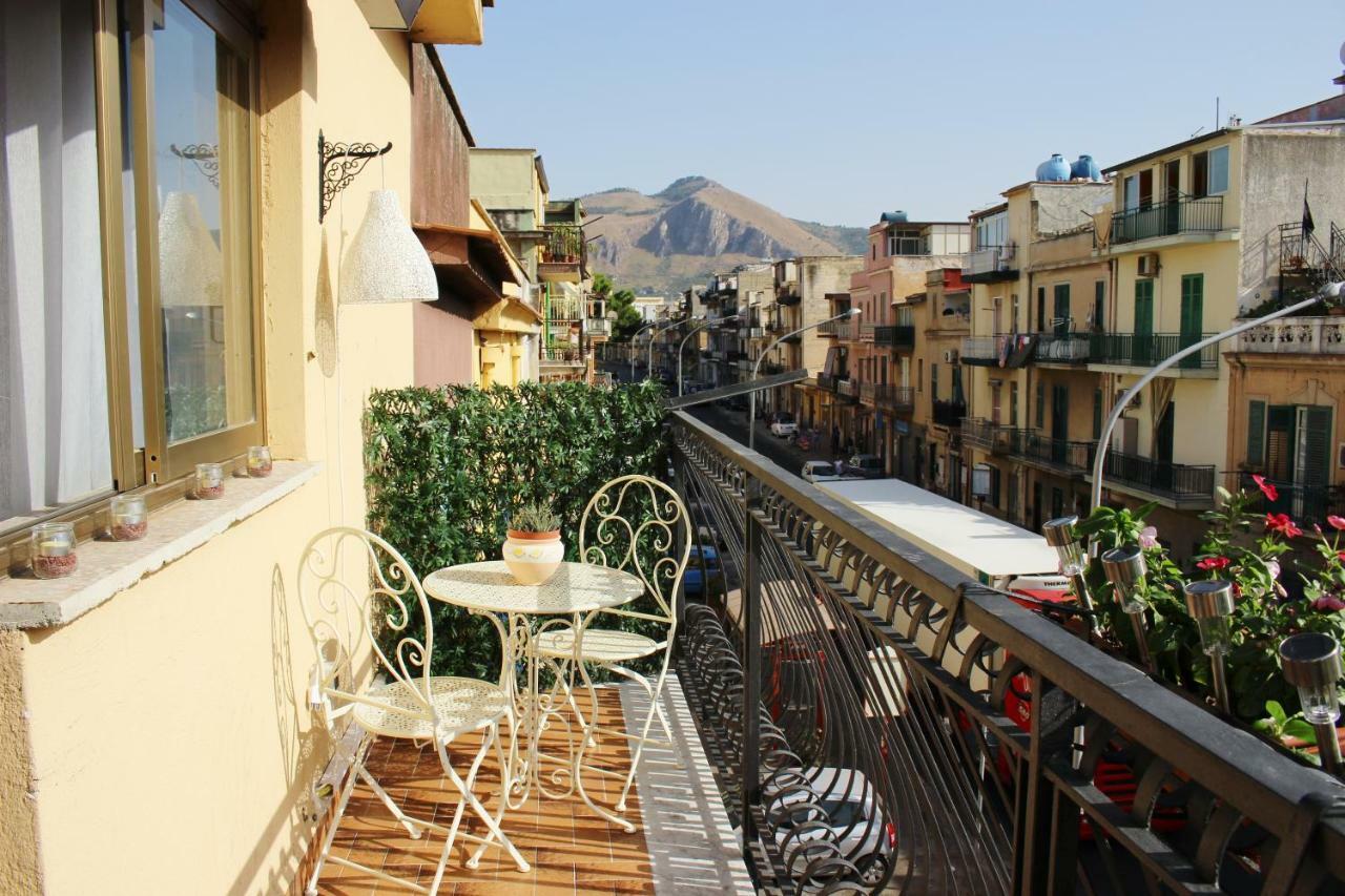 Casa Vacanze Dei Corsari Villa Palermo Luaran gambar