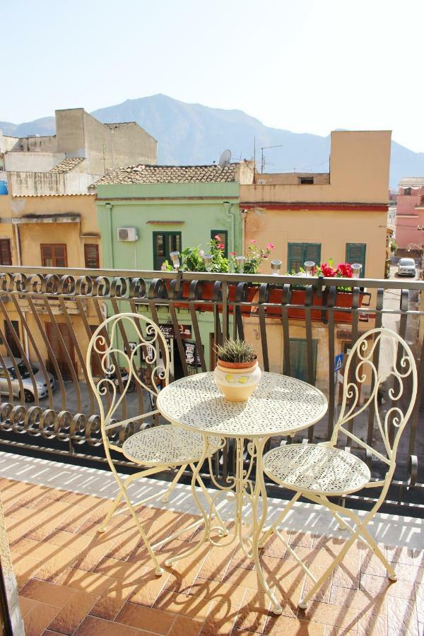Casa Vacanze Dei Corsari Villa Palermo Luaran gambar